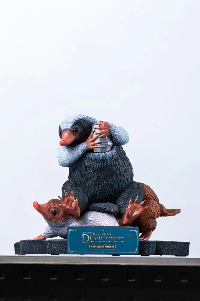 Fantastic Beasts Socha v životní velikosti Niffler 2 22 cm fotografii produktu