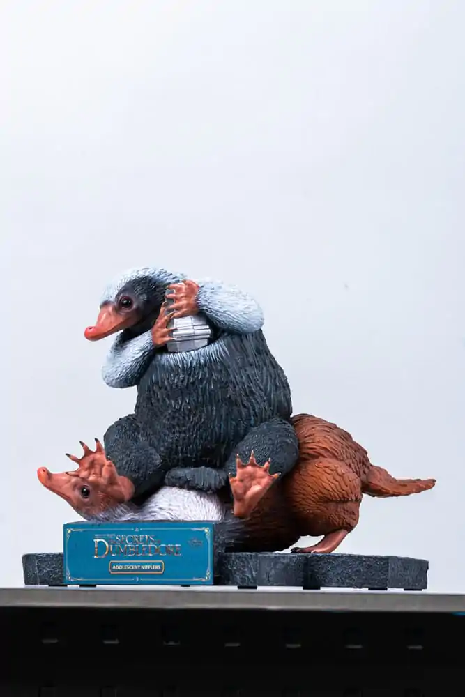 Fantastic Beasts Socha v životní velikosti Niffler 2 22 cm fotografii produktu