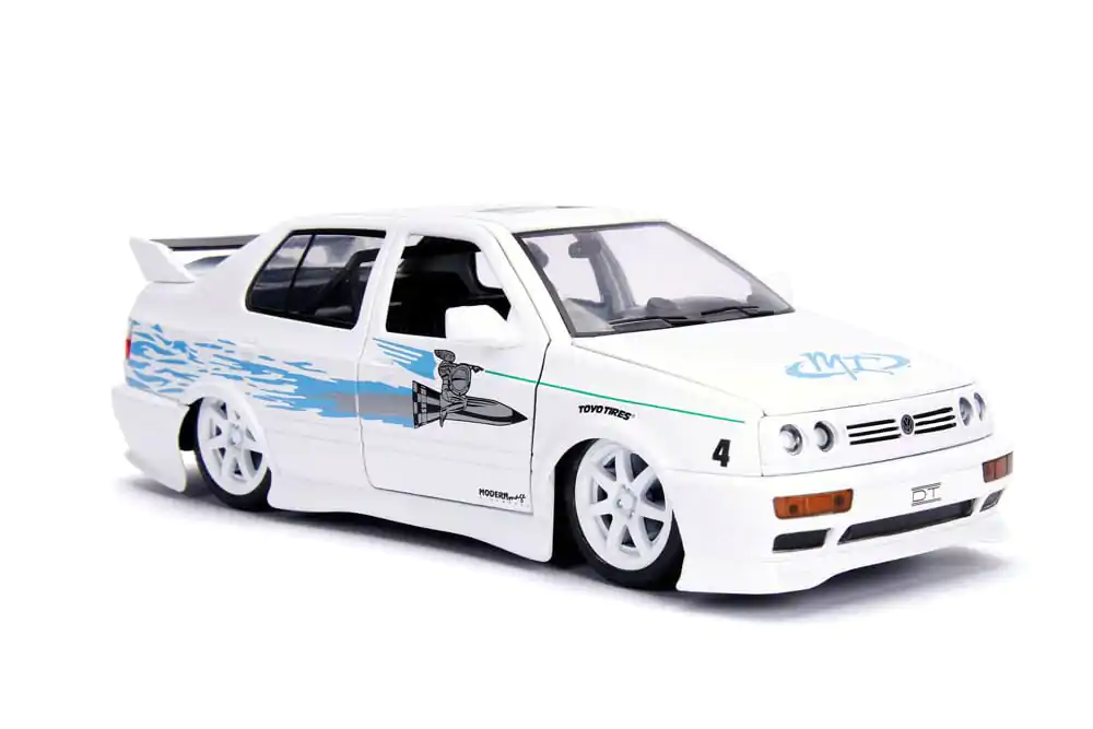 Fast & Furious Diecast Model 1/24 1995 Volkswagen Jetta – Odlévaný model fotografii produktu