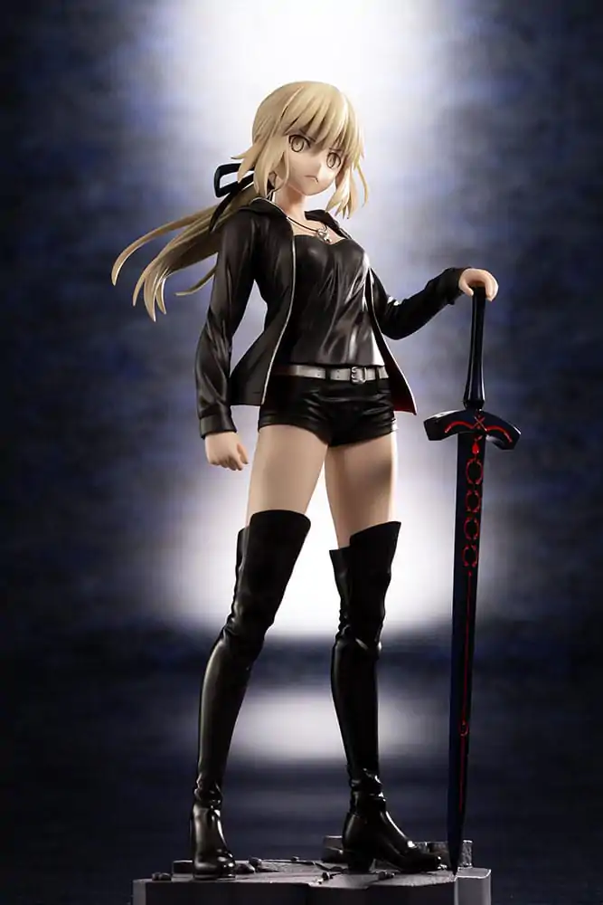 Fate/Grand Order PVC soška 1/7 Saber/Altria Pendragon (Alter) Casual Ver. 24 cm fotografii produktu