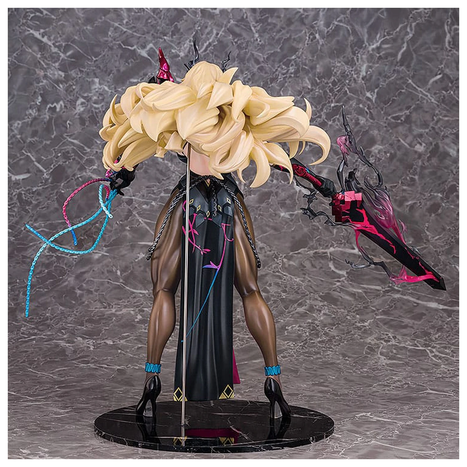 Fate/Grand Order PVC Socha 1/7 Saber/Barghest 32 cm fotografii produktu