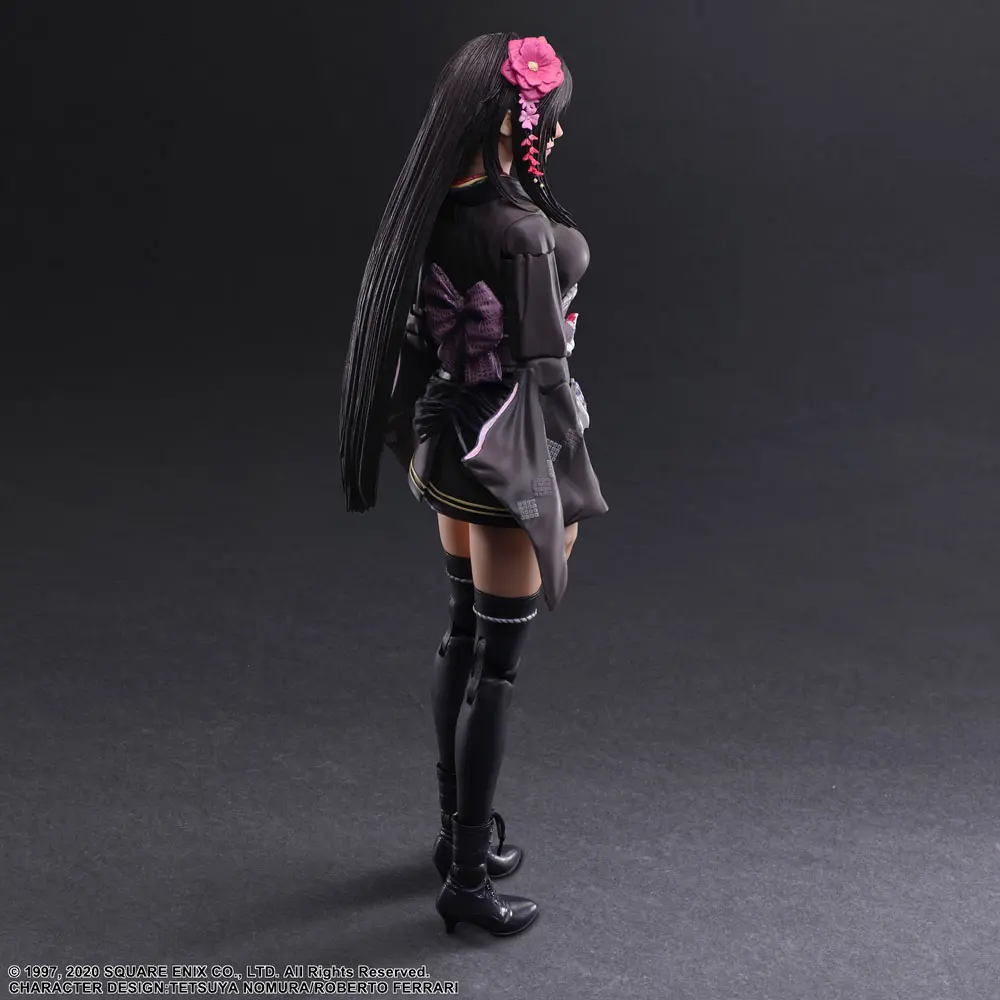 Akční figurka Final Fantasy VII Remake Play Arts Kai Tifa Lockhart Exotic Dress Ver. 25 cm fotografii produktu