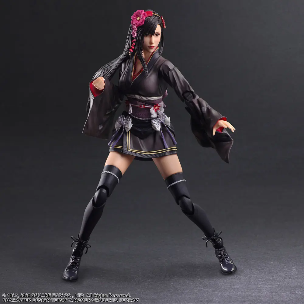 Akční figurka Final Fantasy VII Remake Play Arts Kai Tifa Lockhart Exotic Dress Ver. 25 cm fotografii produktu