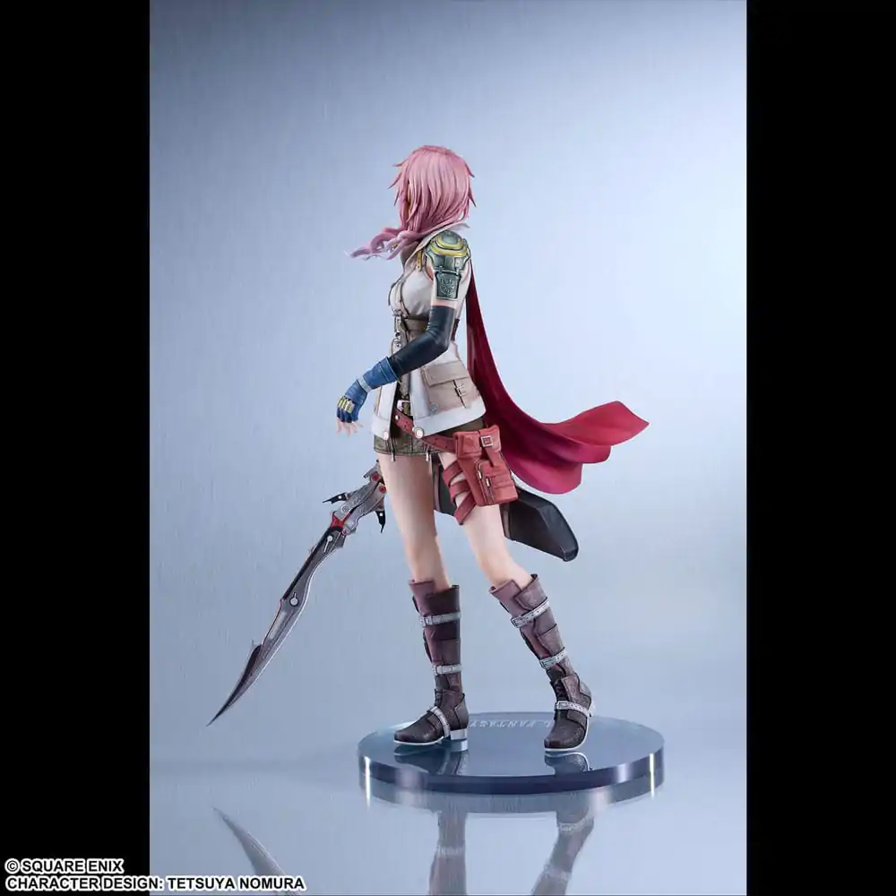 Final Fantasy XIII PVC figurka Lightning 27 cm fotografii produktu