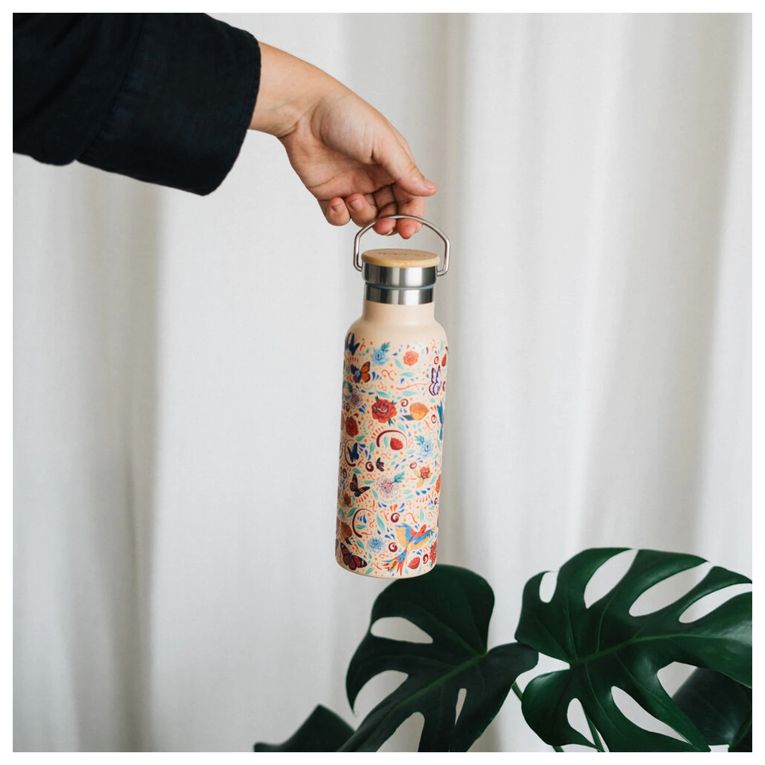 Frida Kahlo Long Live Life nerezová láhev 500 ml fotografii produktu