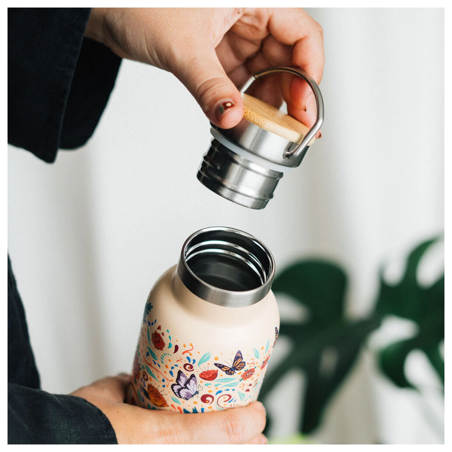 Frida Kahlo Long Live Life nerezová láhev 500 ml fotografii produktu