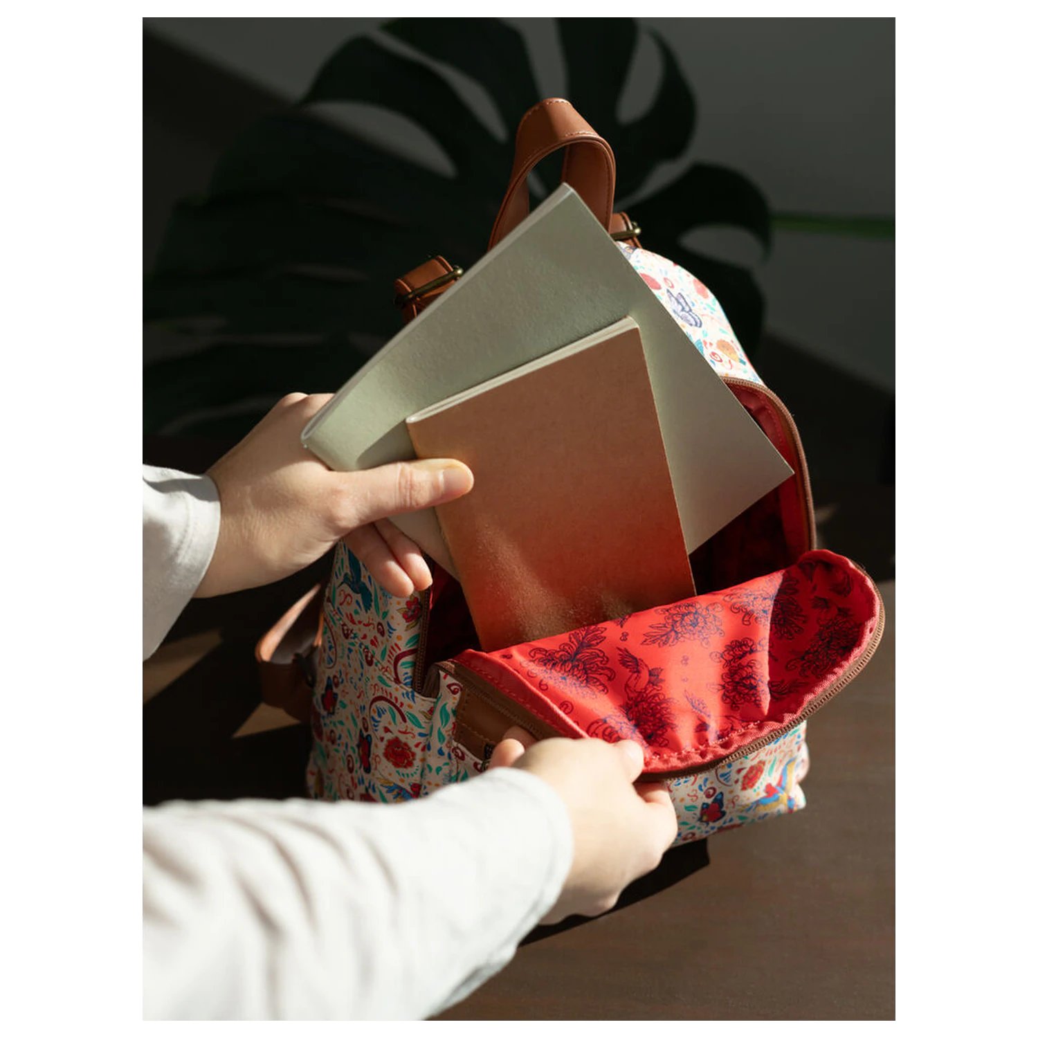 Frida Kahlo Long Live Life batoh 27 cm fotografii produktu