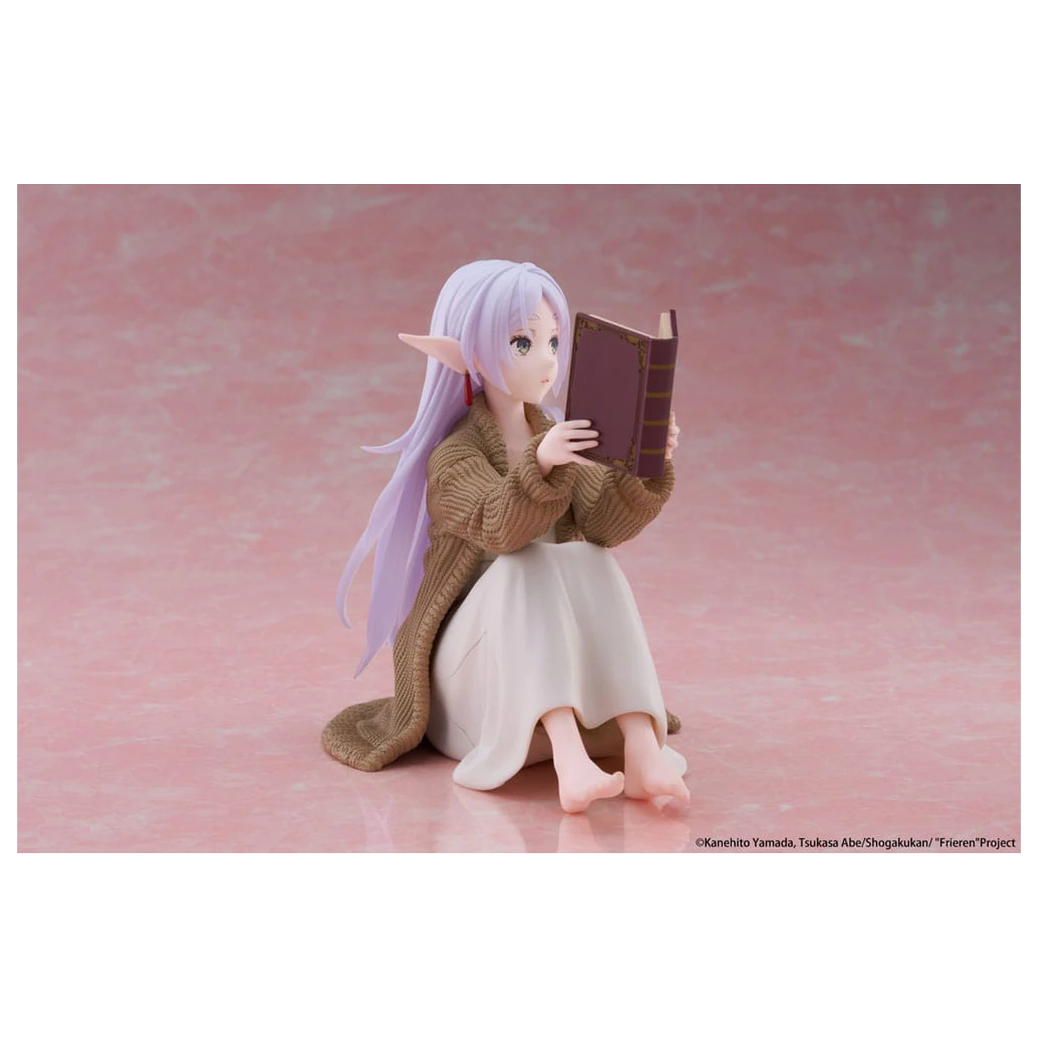 Frieren: Beyond Journey's End PVC soška Stolní Roztomilá figurka Frieren Roomwear Ver. 13 cm fotografii produktu