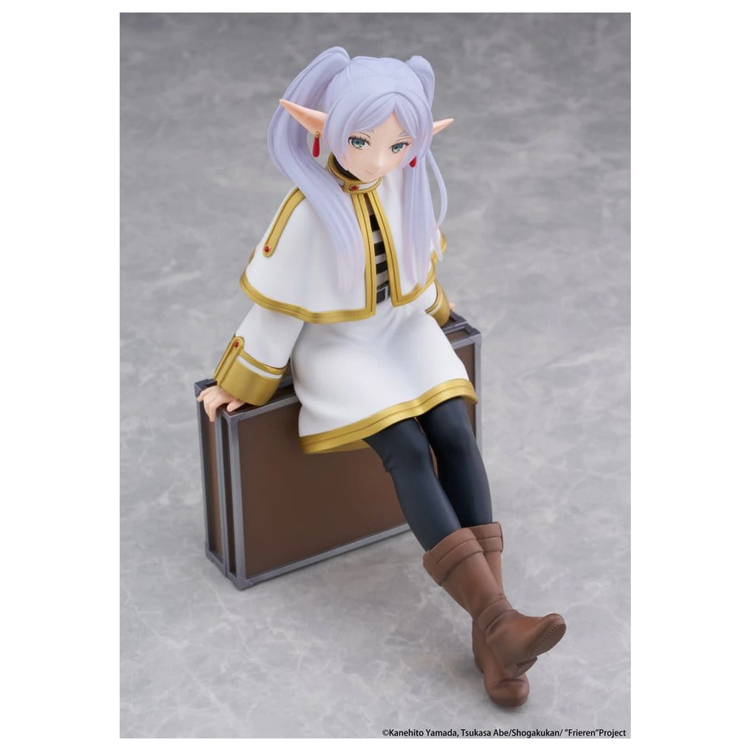 Frieren: Beyond Journey's End PVC figurka Desktop Cute Frieren (Trunk Case Ver.) Reissue 13 cm fotografii produktu