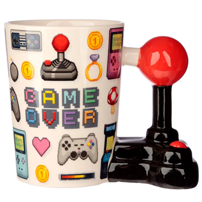 Hrneček s uchem ve tvaru pixelu Game Over Joystick fotografii produktu