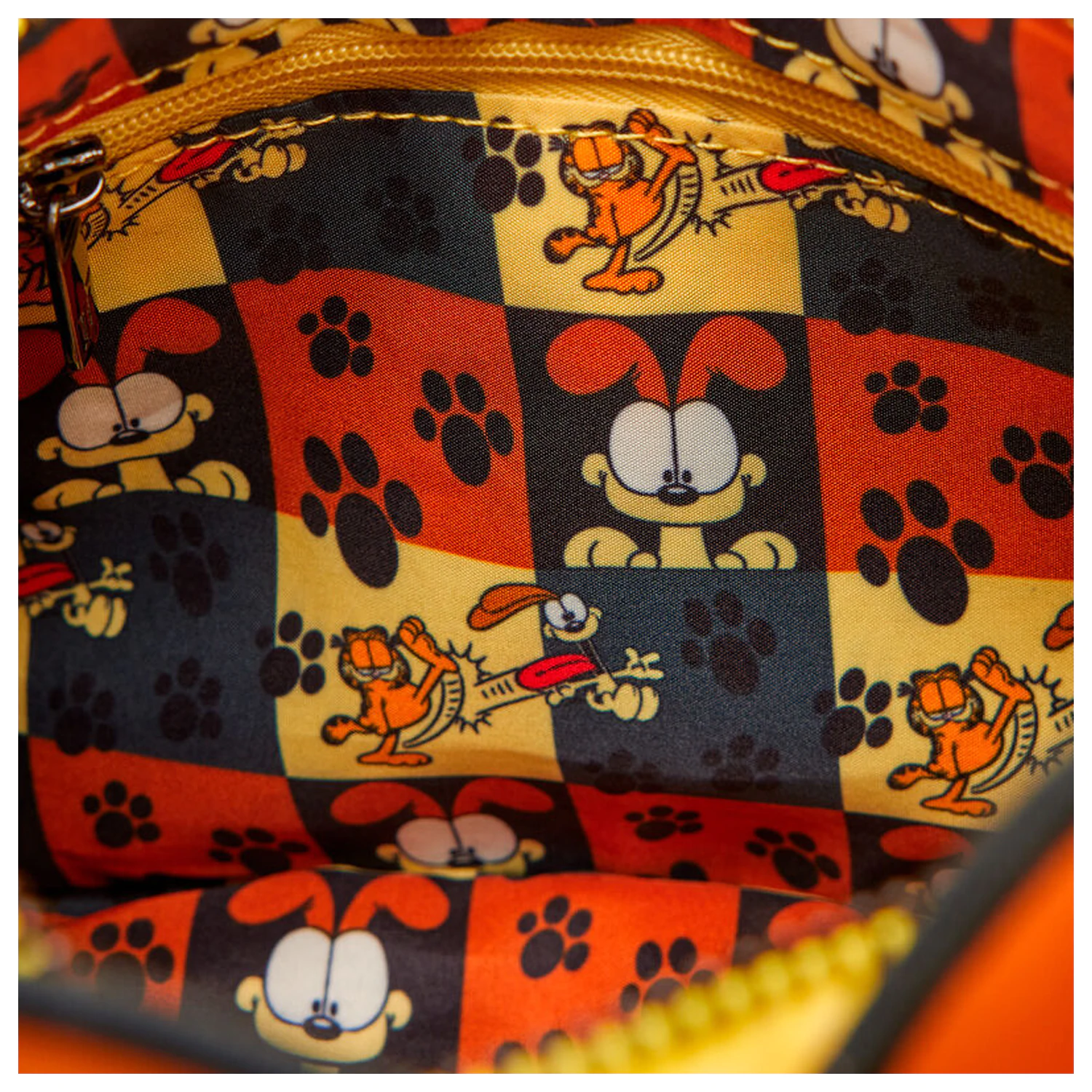 Loungefly Garfield Odie taška fotografii produktu