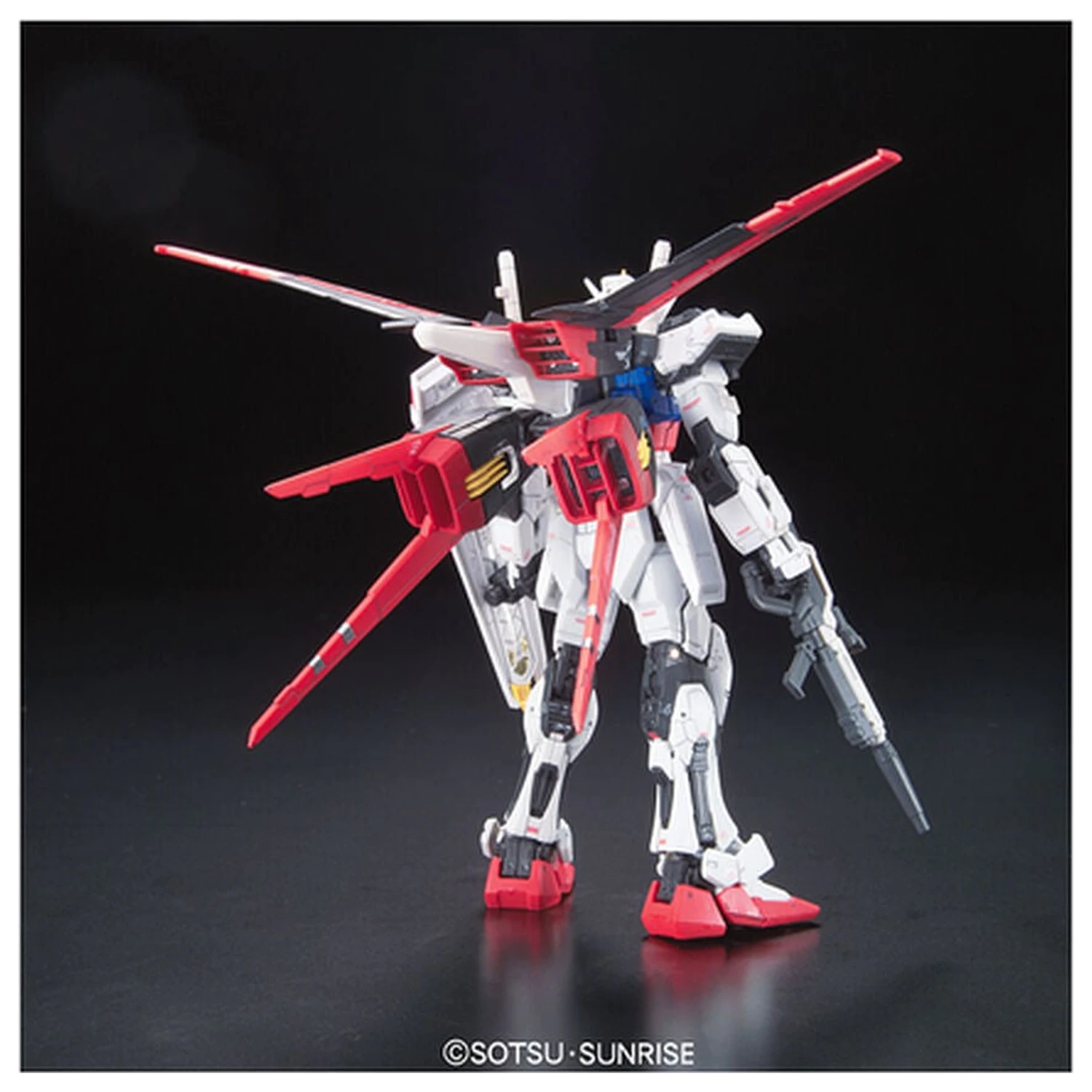 GAT-X105+AQM/E-X01 Aile Strike Gundam modelová stavebnice RG 1/144 fotografii produktu