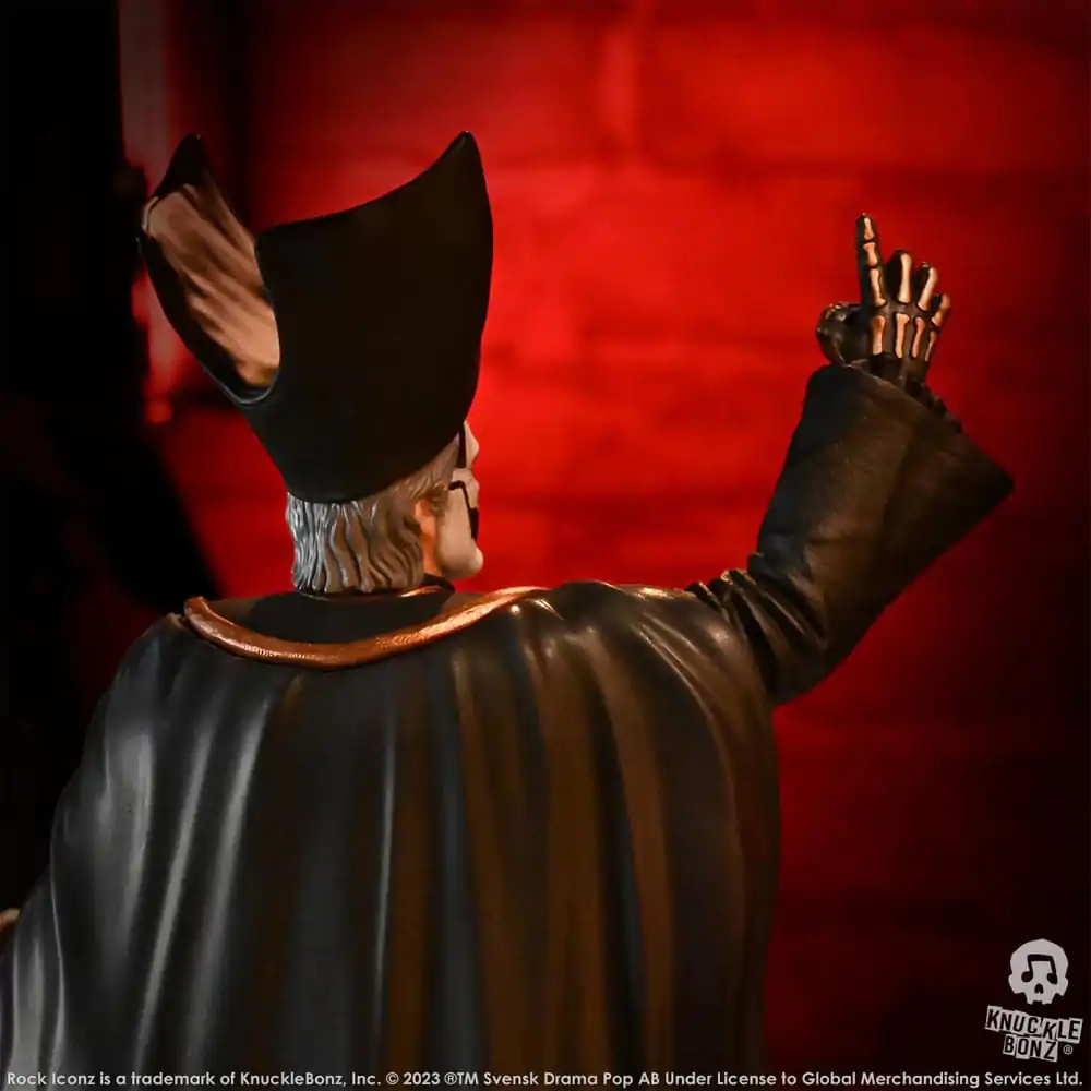 Ghost Rock Iconz Statue 1/9 Papa Emeritus IV (Black Robes) 22 cm Soška fotografii produktu