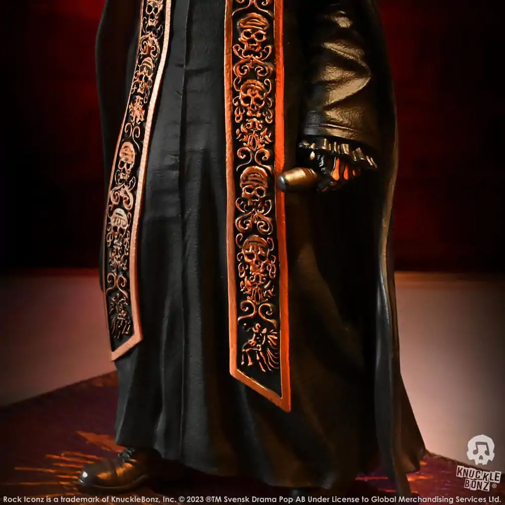 Ghost Rock Iconz Statue 1/9 Papa Emeritus IV (Black Robes) 22 cm Soška fotografii produktu