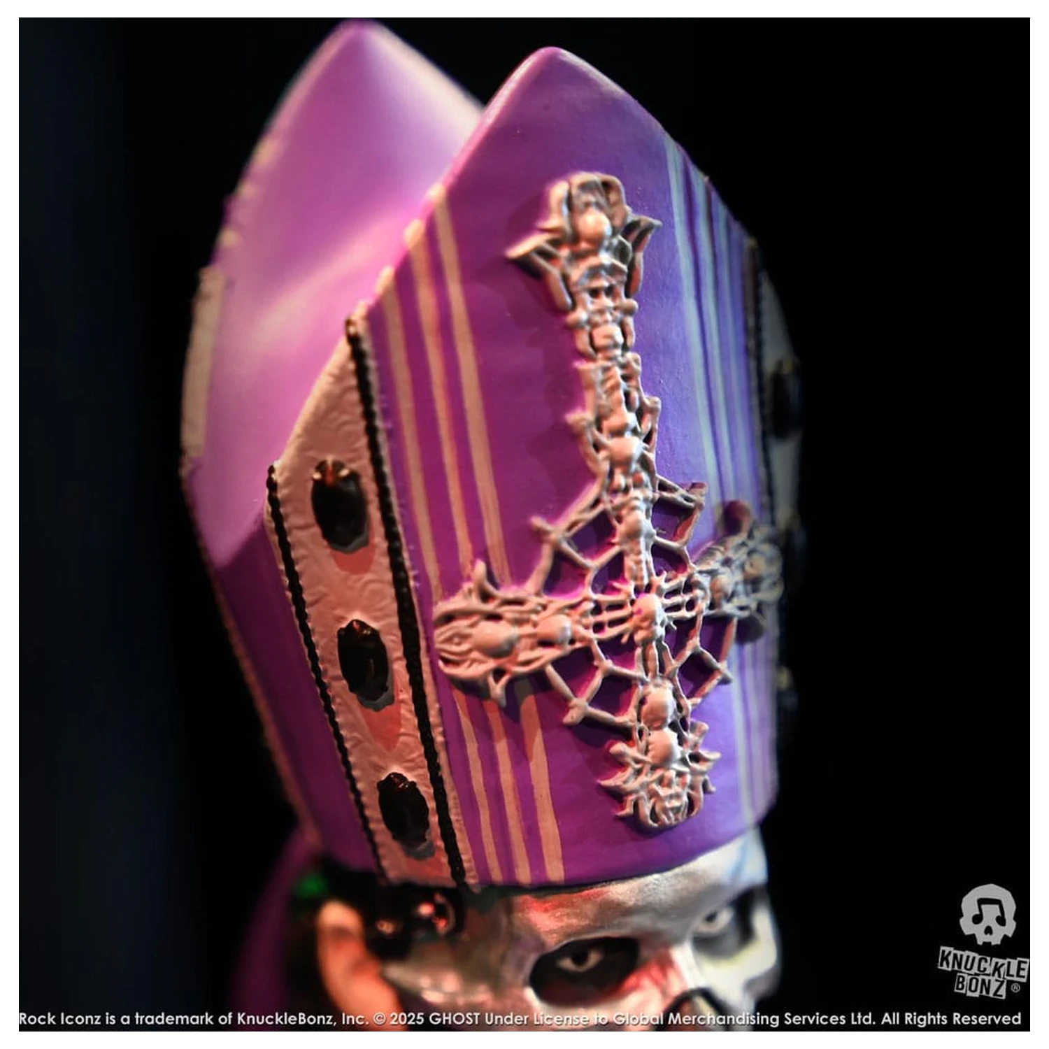 Ghost Rock Iconz Socha Papa V Perpetua Purple Robes 22 cm fotografii produktu