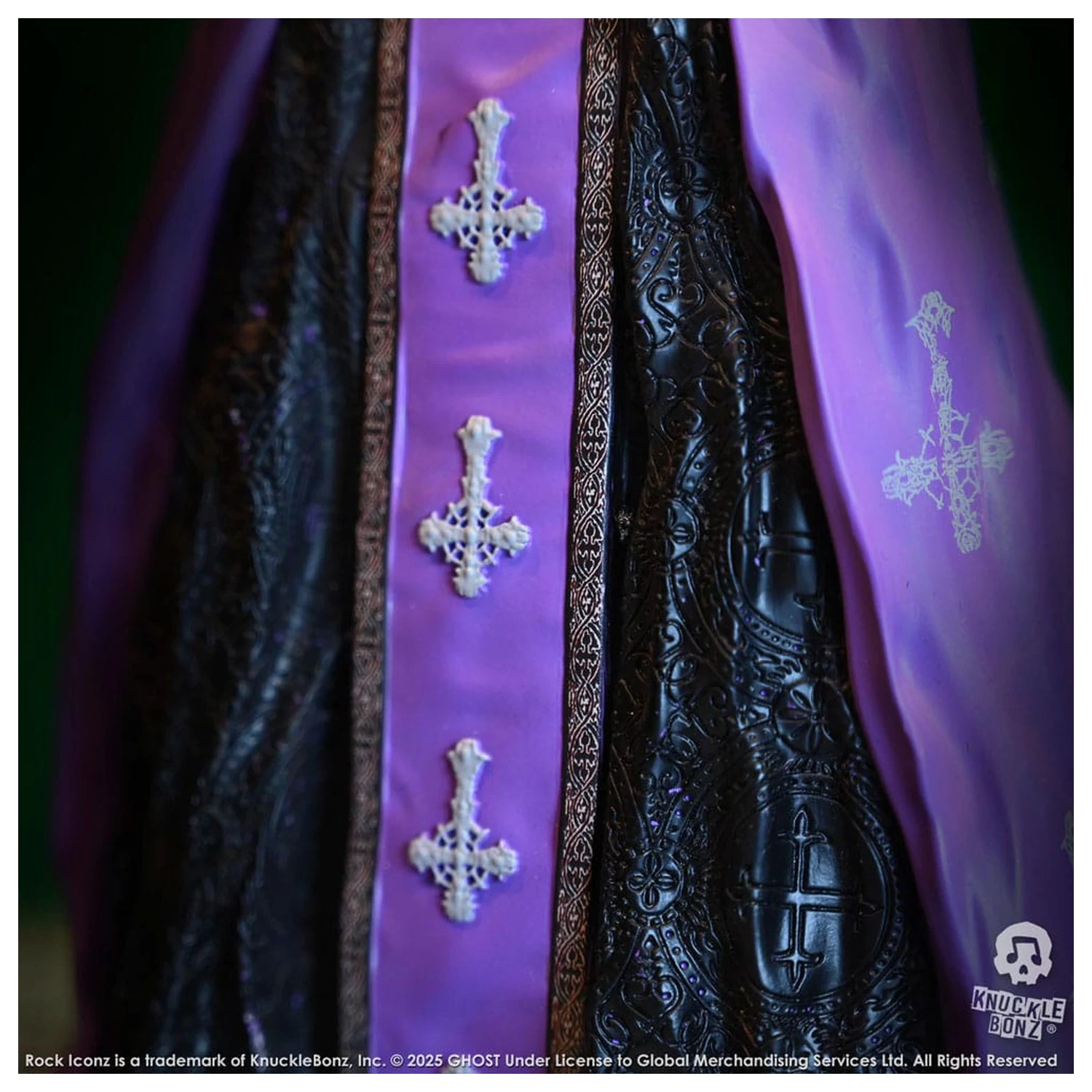 Ghost Rock Iconz Socha Papa V Perpetua Purple Robes 22 cm fotografii produktu