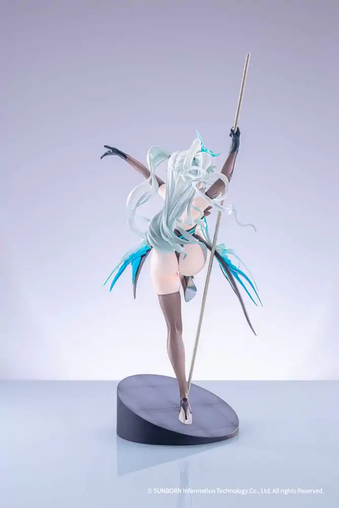 Girls´ Frontline Socha 1/7 PA-15 Treading Light, Coming Night Ver. 27 cm fotografii produktu