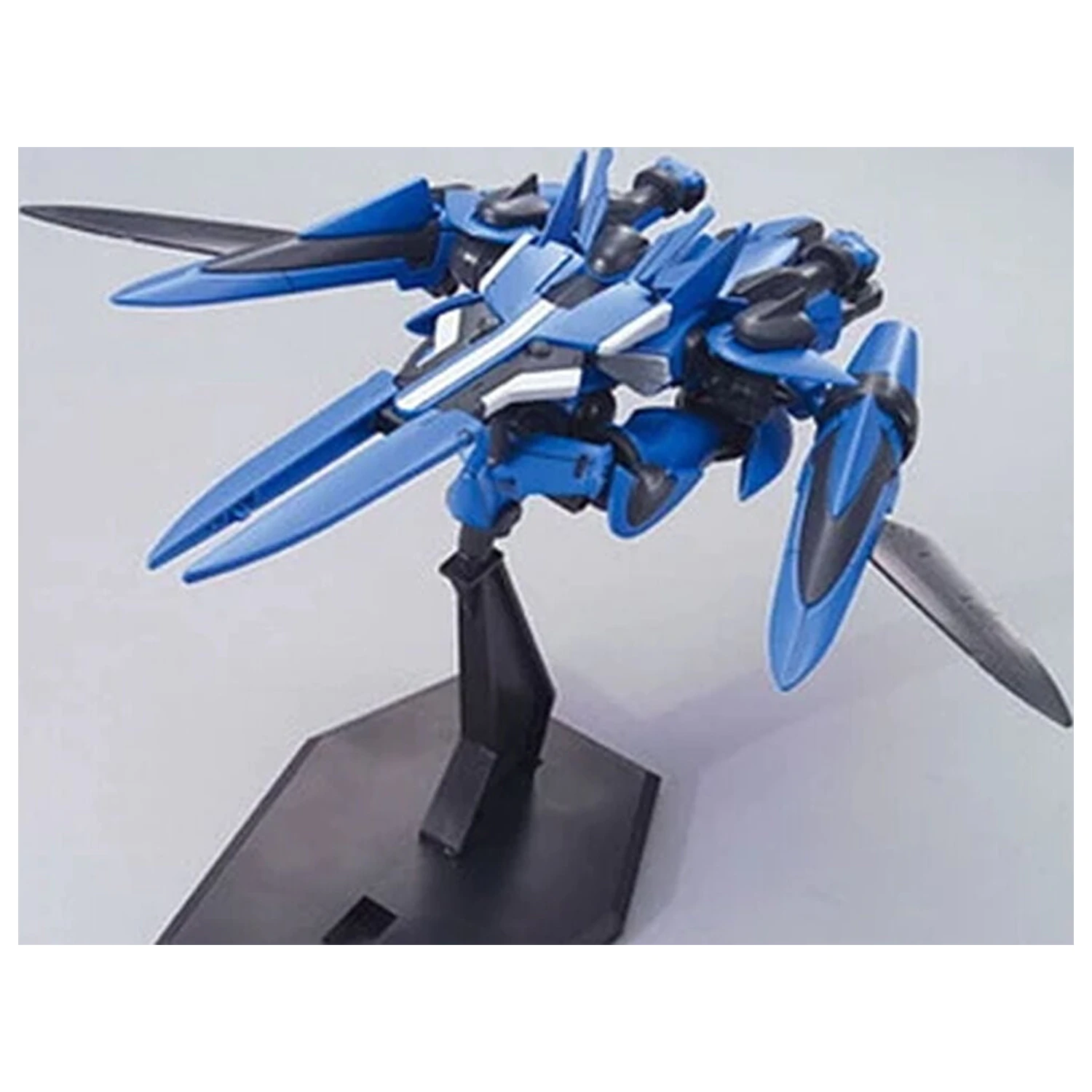 Gundam 00 The Movie Awakening of the Trailblazer Brave Commander Test Type Mobile Suit Model Kit HG 1/144 fotografii produktu