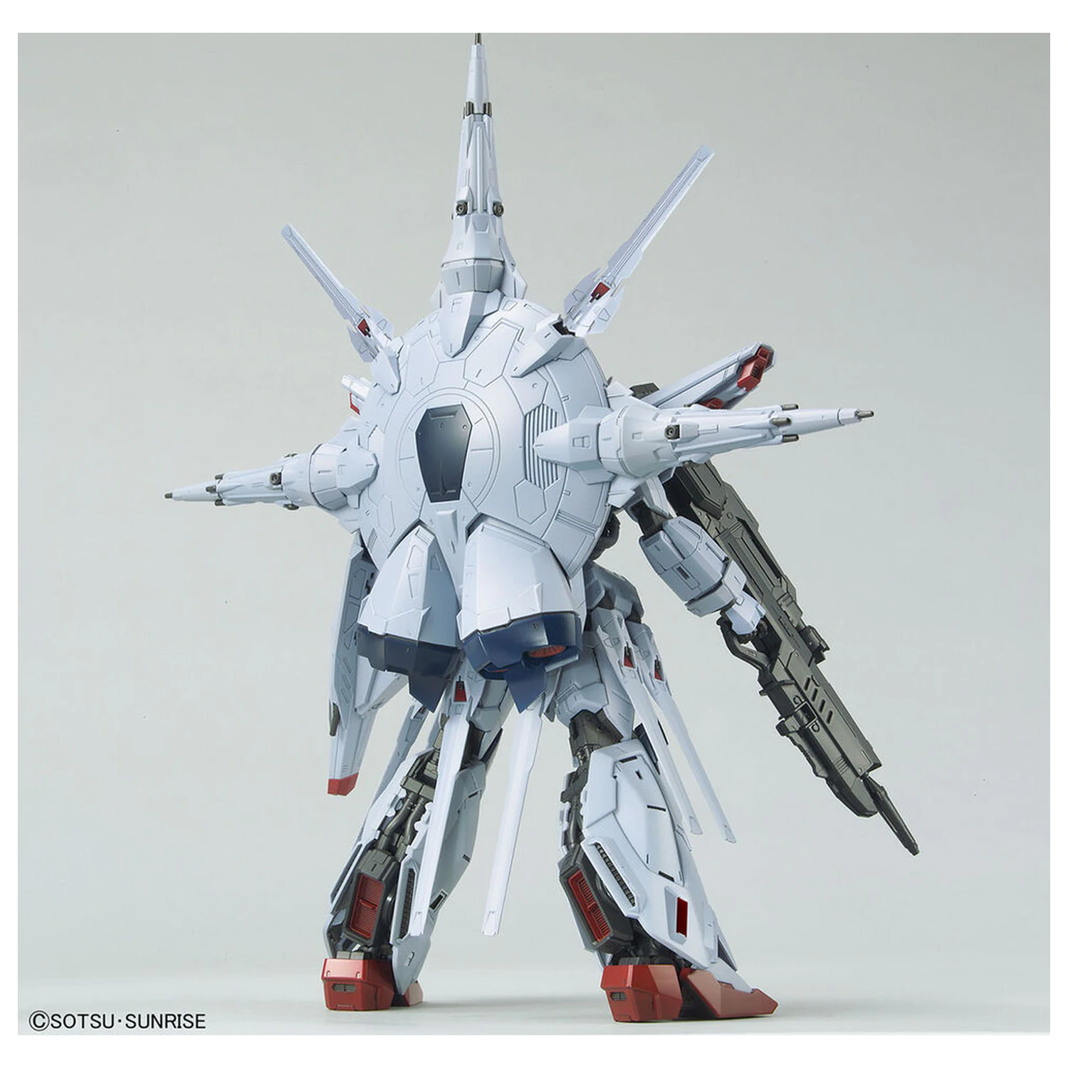 Sada modelu MG 1/100 Providence Gundam fotografii produktu