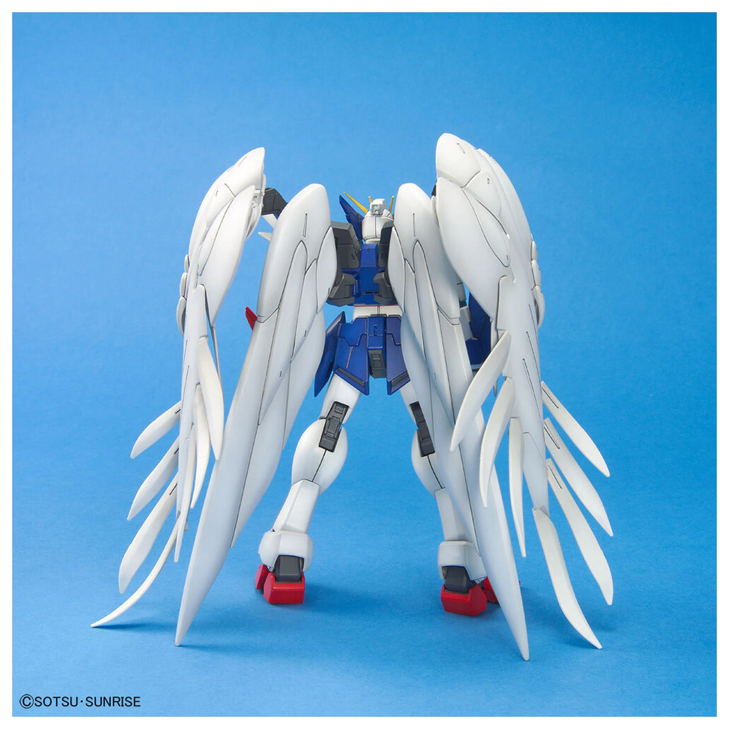 Model Kit MG 1/100 Wing Gundam Zero EW fotografii produktu