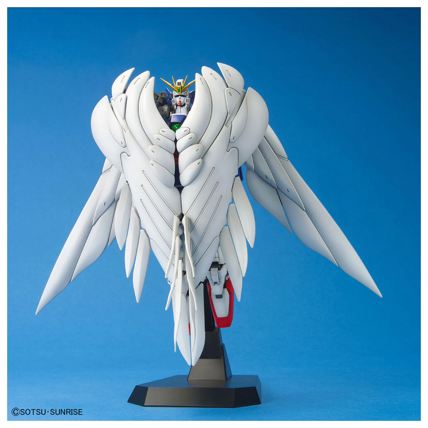 Model Kit MG 1/100 Wing Gundam Zero EW fotografii produktu