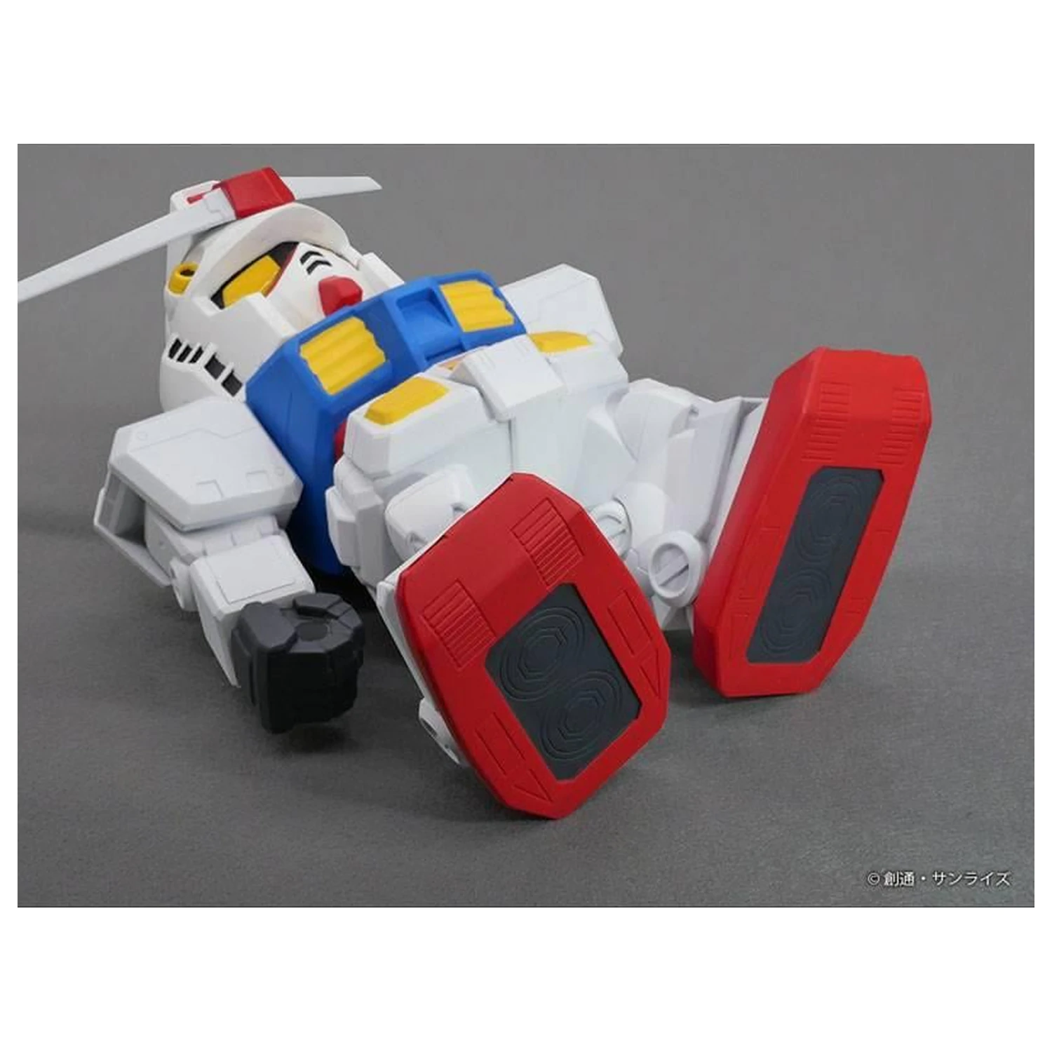 Gundam RX-78-2 Jumbo Sofbi figurka 22cm fotografii produktu