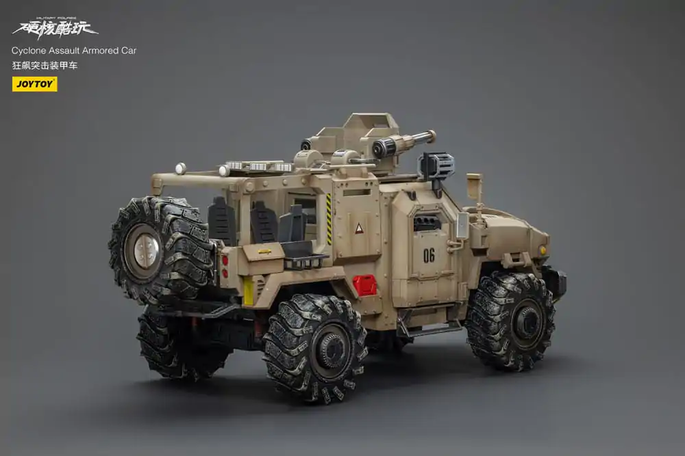 Hardcore Coldplay Vehicle 1/18 Cyclone Assauit obrněné auto fotografii produktu