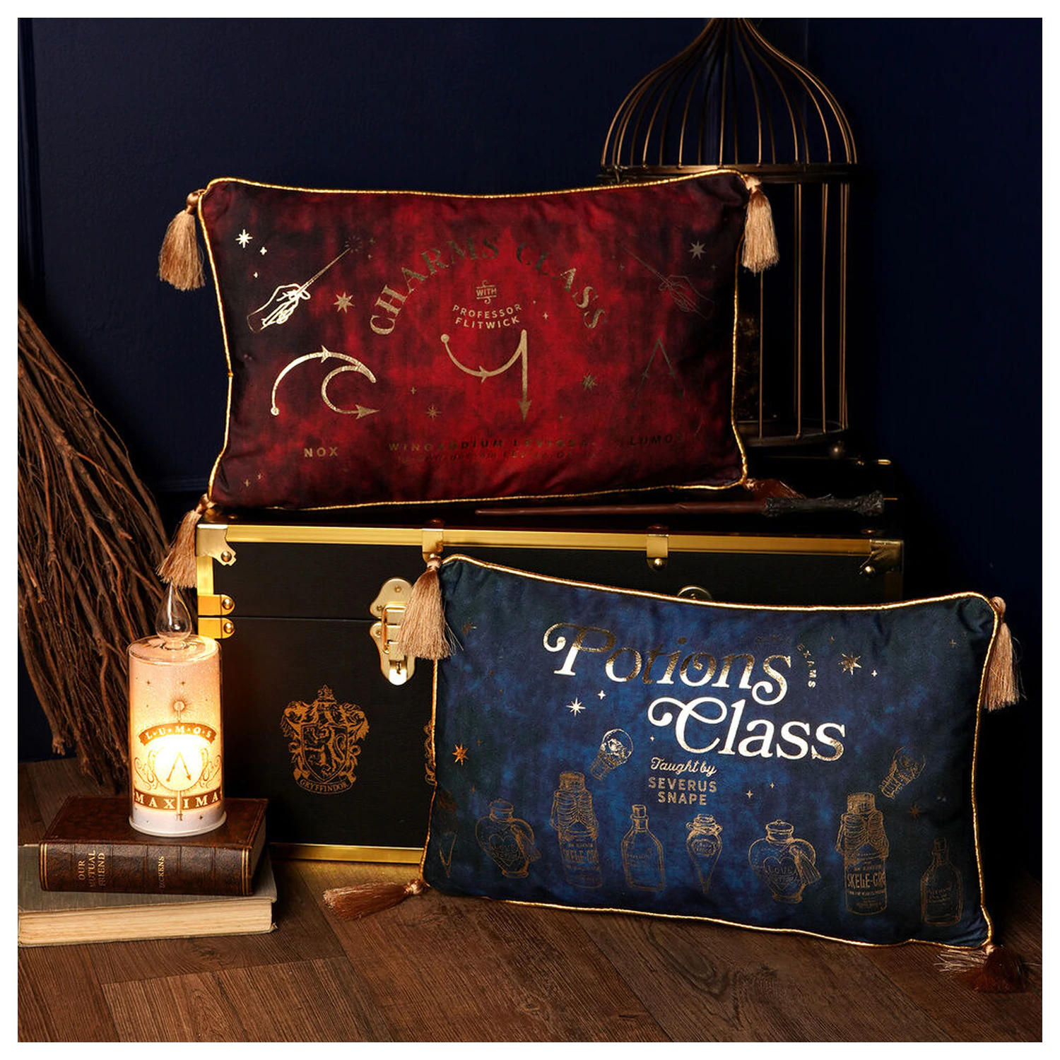 Harry Potter Charms Class sametový polštář fotografii produktu