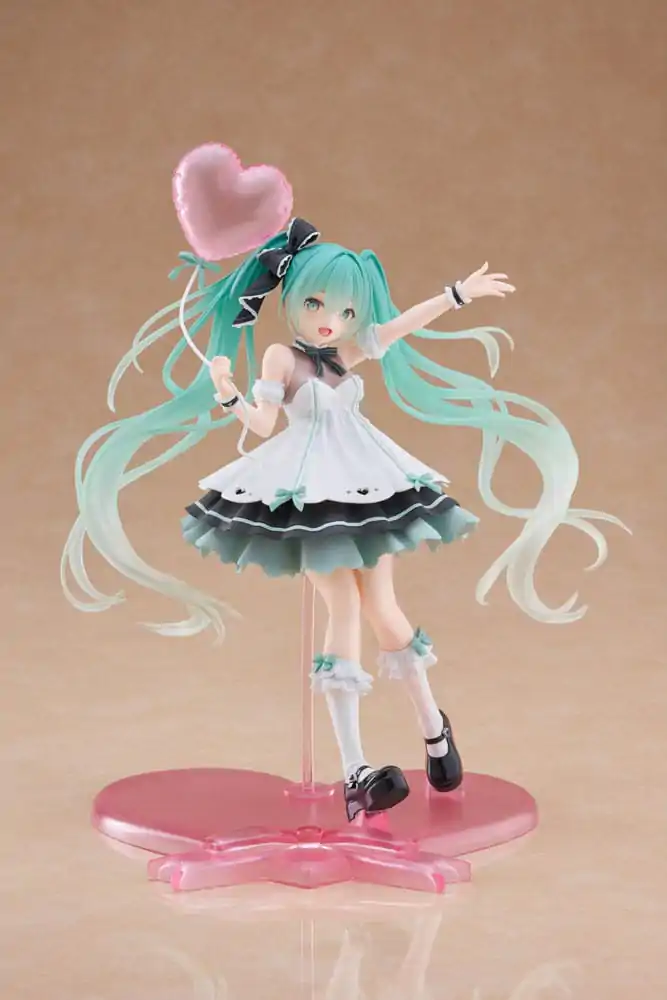 Hatsune Miku AMP+ PVC Socha Hatsune Miku Birthday 2025 Party Ver. 21 cm fotografii produktu