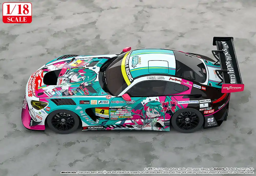 Hatsune Miku GT Project Vehicle 1/18 Hatsune Miku AMG 2025 Season Opening Verze 26 cm fotografii produktu