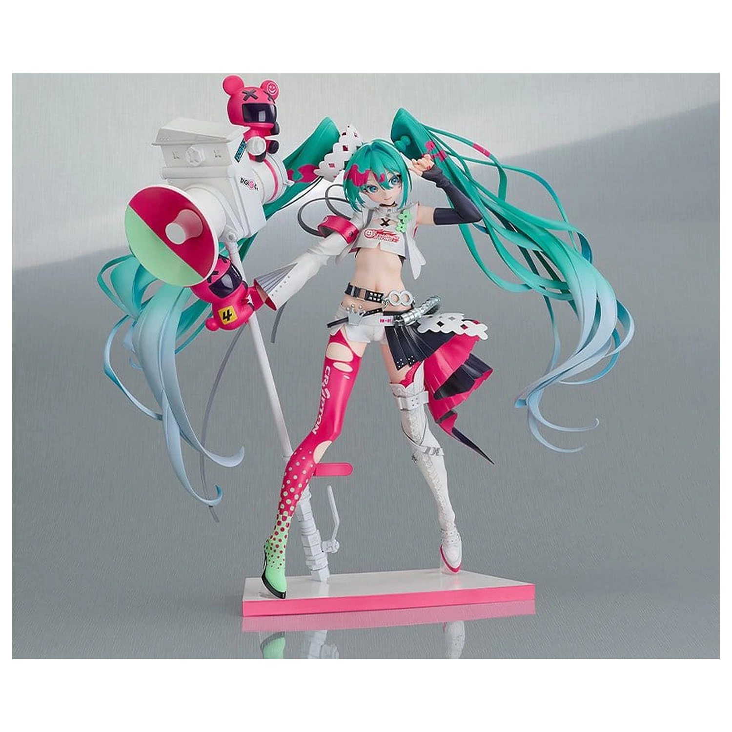 Hatsune Miku GT Project PVC socha 1/7 Racing Miku 2025 Ver. 28 cm fotografii produktu