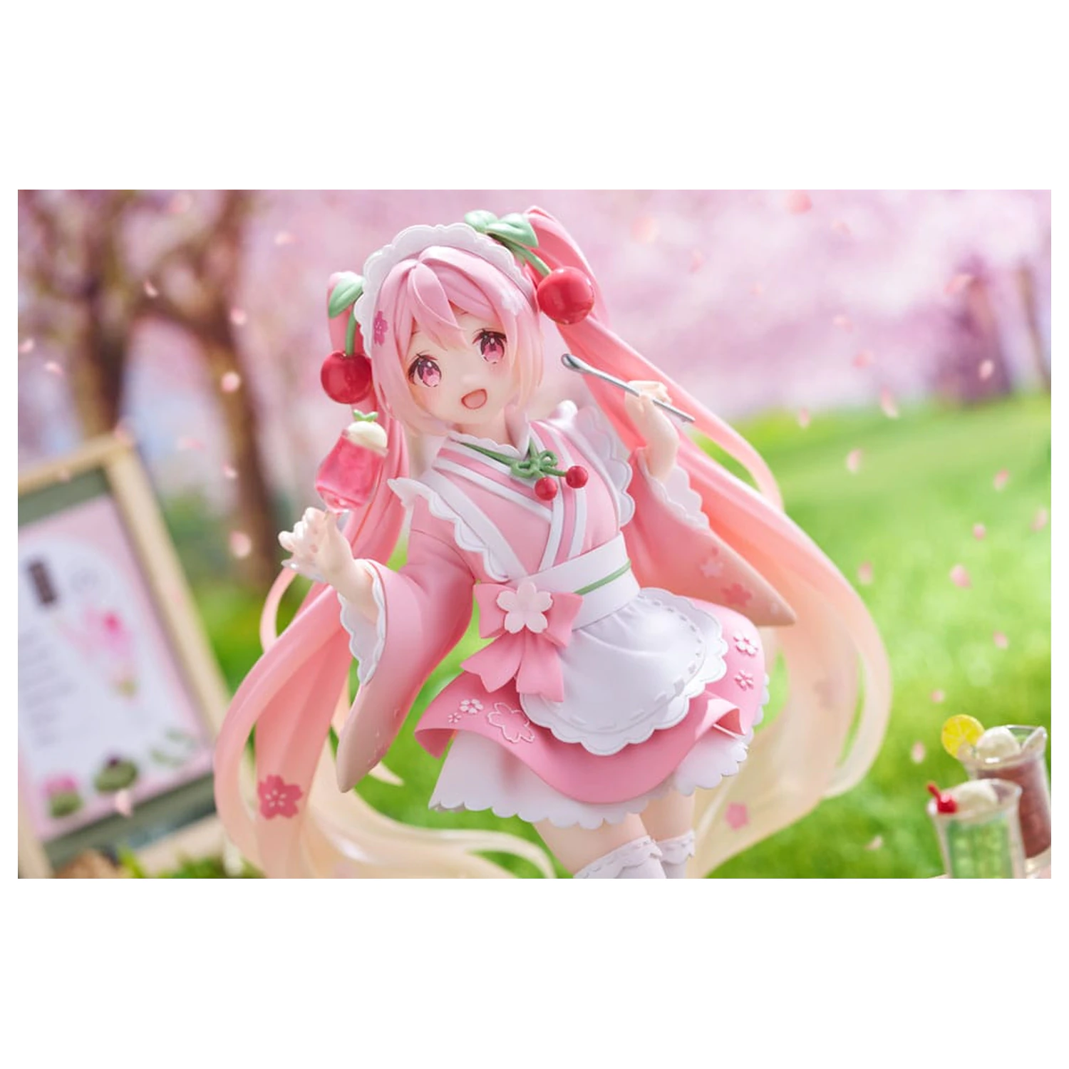 Hatsune Miku PVC Socha Nově Napsaná Sakura Miku Japanese Cafe Ver. Přepracované Vydání 18 cm fotografii produktu