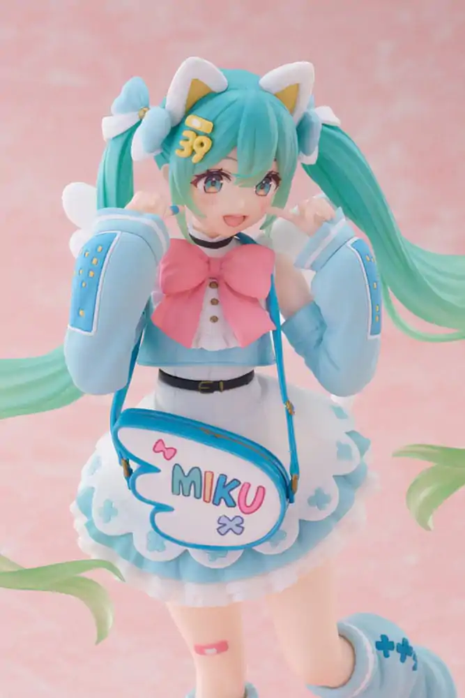 Socha z PVC Hatsune Miku Hatsune Miku Fashion Fancy Ver. 18 cm fotografii produktu