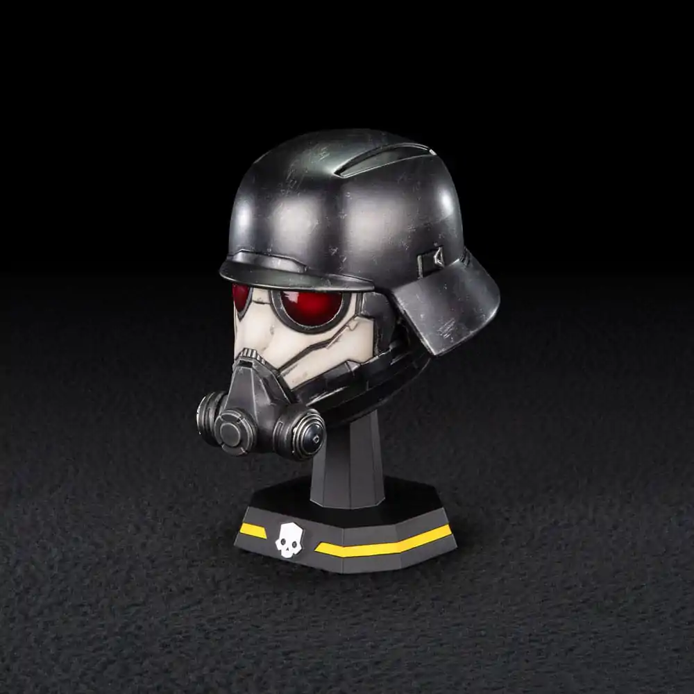 Helldivers 2 Replika 1/4 Field Chemist Helma 11 cm fotografii produktu