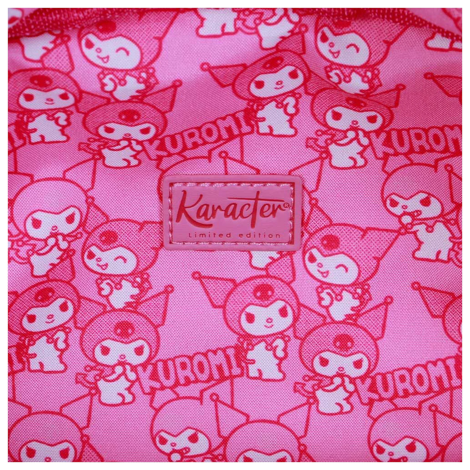 Hello Kitty and Friends Kuromi Strawberry batoh fotografii produktu