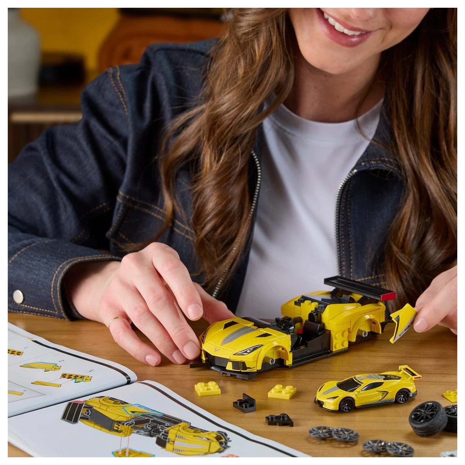 Hot Wheels Speed Mattel Brick Shop Stavebnice 1/32 '20 Corvette C8.R fotografii produktu