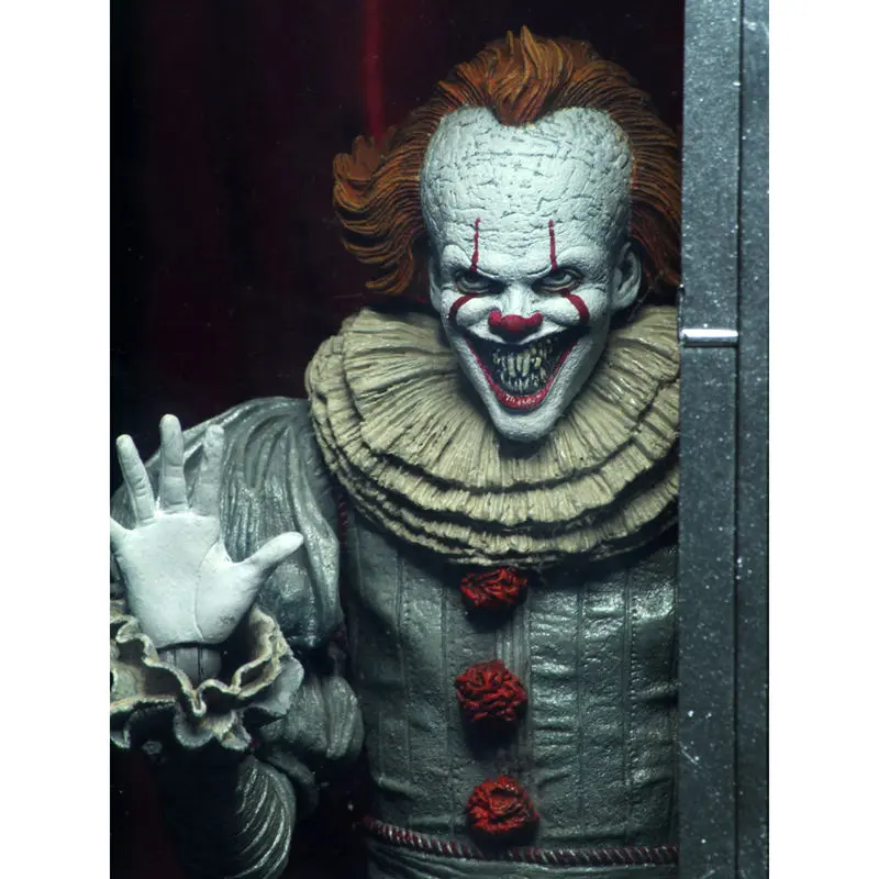 It Chapter Two Akční figurka Ultimate Pennywise 18 cm fotografii produktu