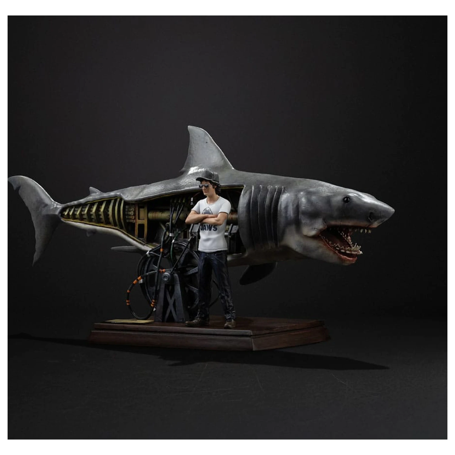Jaws Deluxe Art Scale socha 1/10 Steven Spielberg Jaws 50. výročí 27 cm fotografii produktu