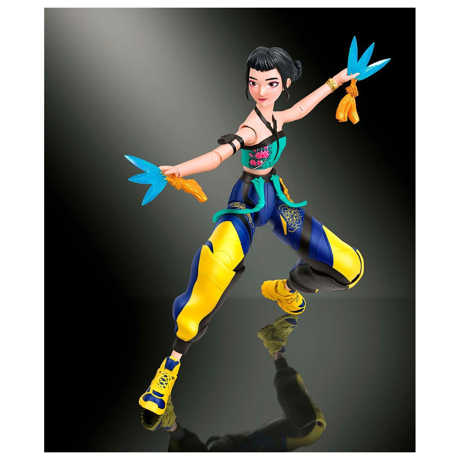 K-Pop Demon Hunters Zoey figurka 15 cm fotografii produktu
