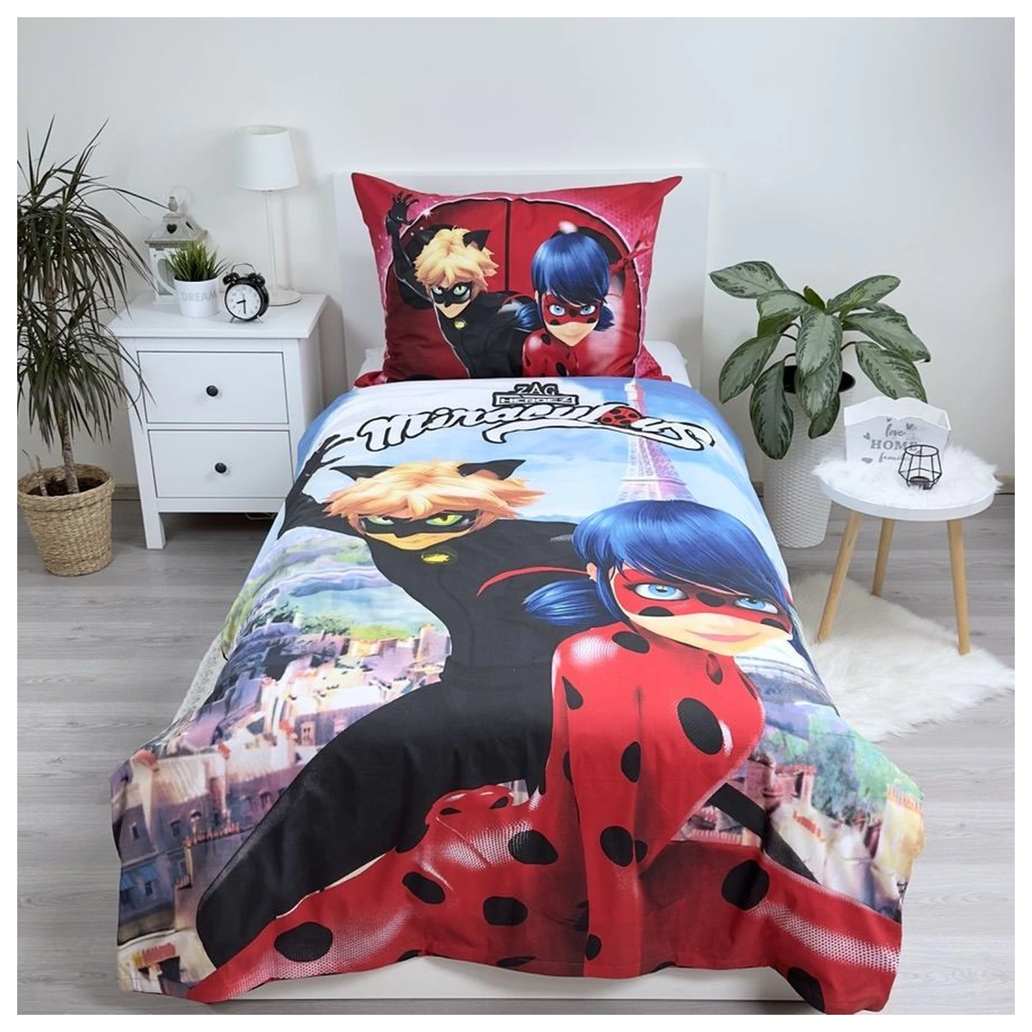 Miraculous: Tales of Ladybug & Cat Noir Paříž povlak na peřinu fotografii produktu