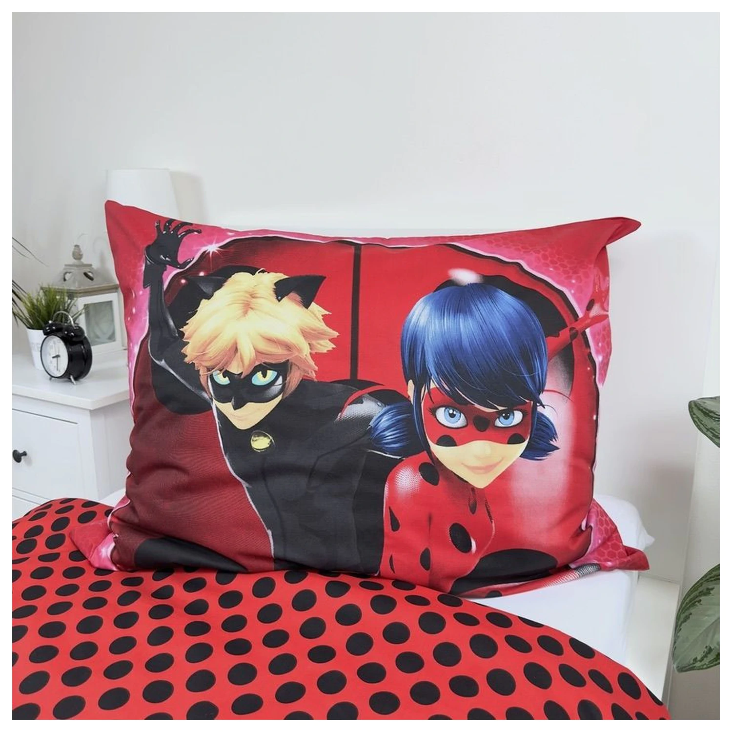 Miraculous: Tales of Ladybug & Cat Noir Paříž povlak na peřinu fotografii produktu