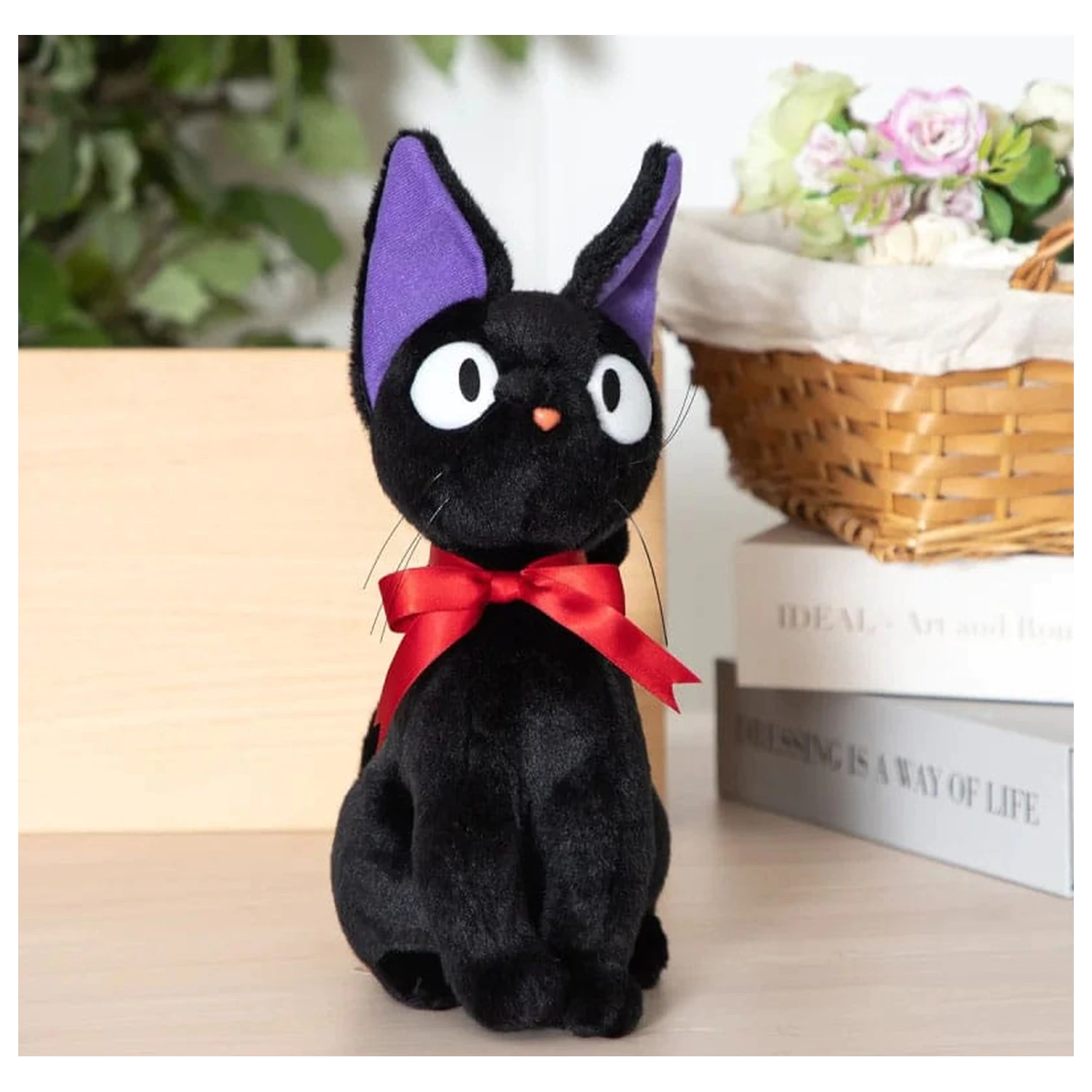 Kiki's Delivery Service Plyšová figurka Jiji sedící M 32 cm fotografii produktu