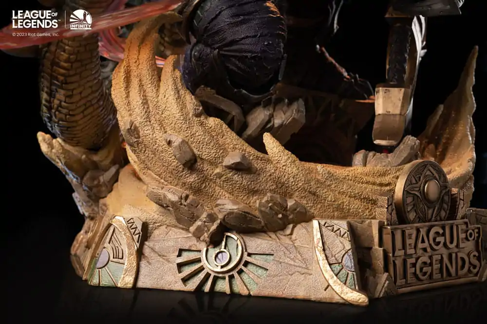 Socha League of Legends 1/4 Renekton - The Butcher Of The Sands 75 cm fotografii produktu