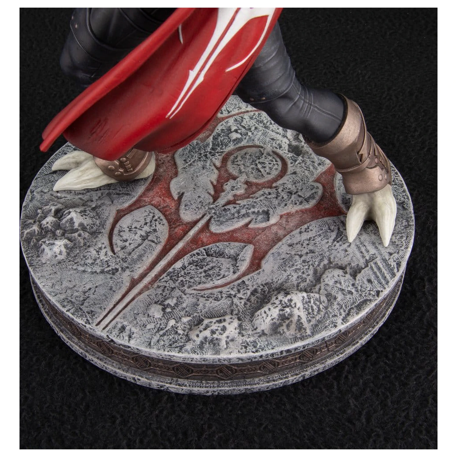 Legacy of Kain PVC figurka Kain 22 cm fotografii produktu