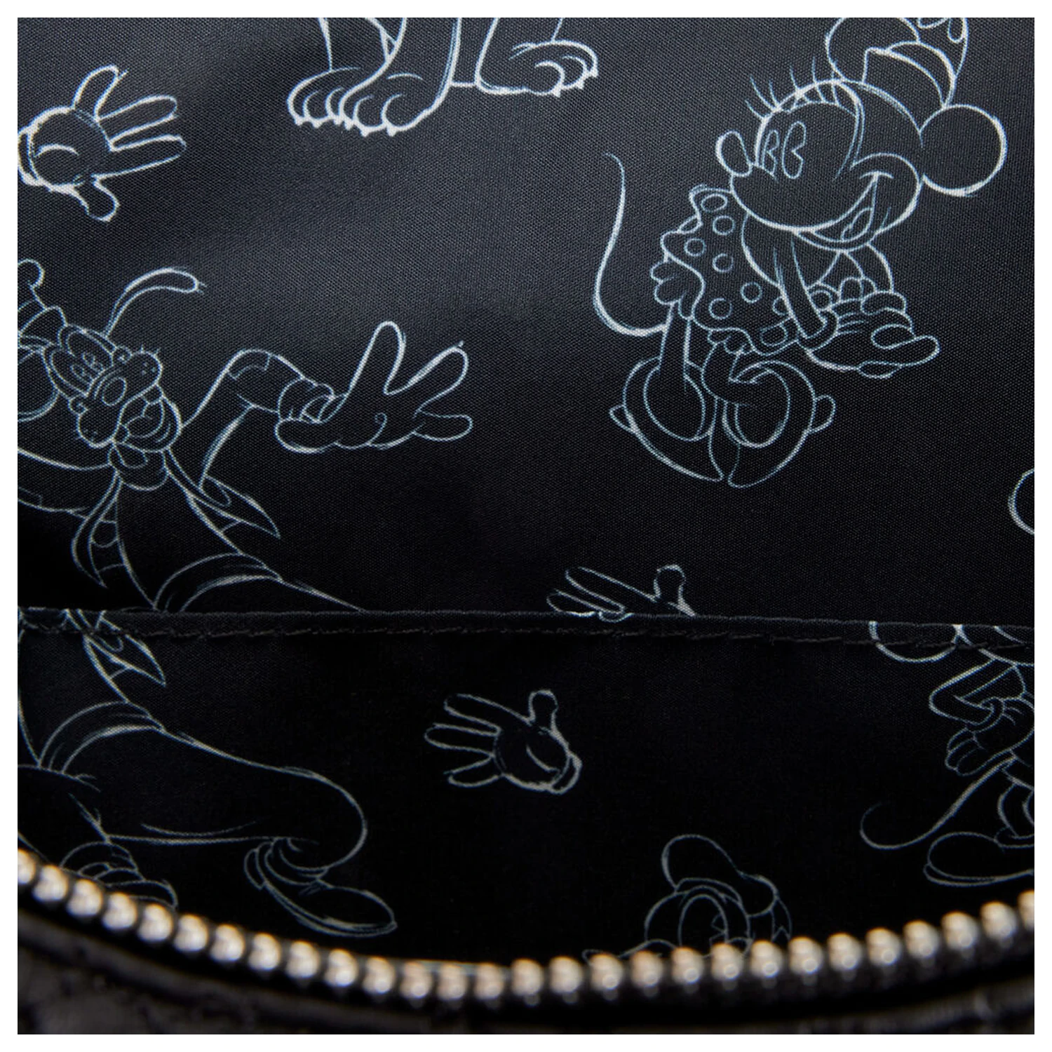 Loungefly Disney Mickey batoh 26 cm fotografii produktu
