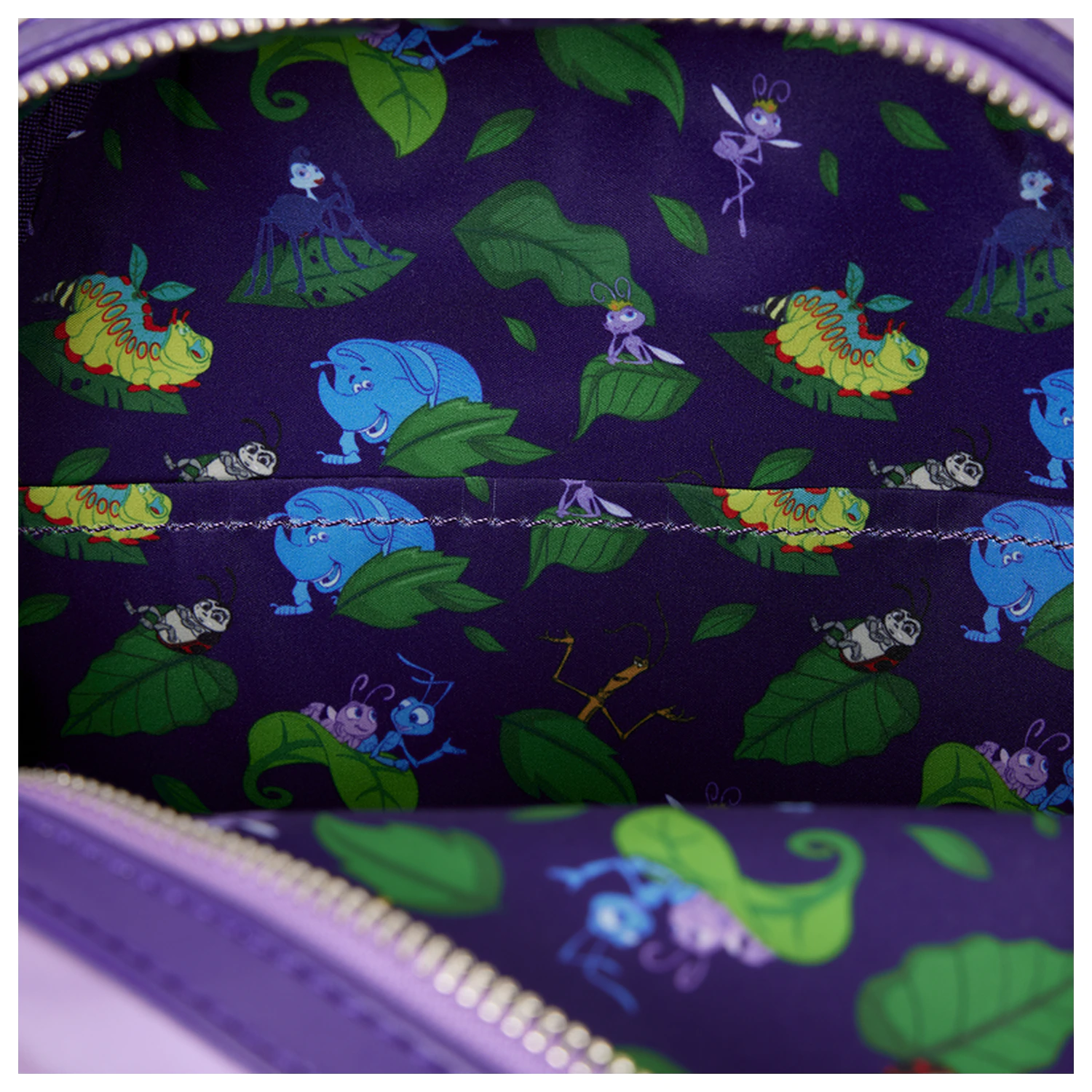 Loungefly Disney Pixar Život brouka Princess Atta batoh + čelenka 26 cm fotografii produktu