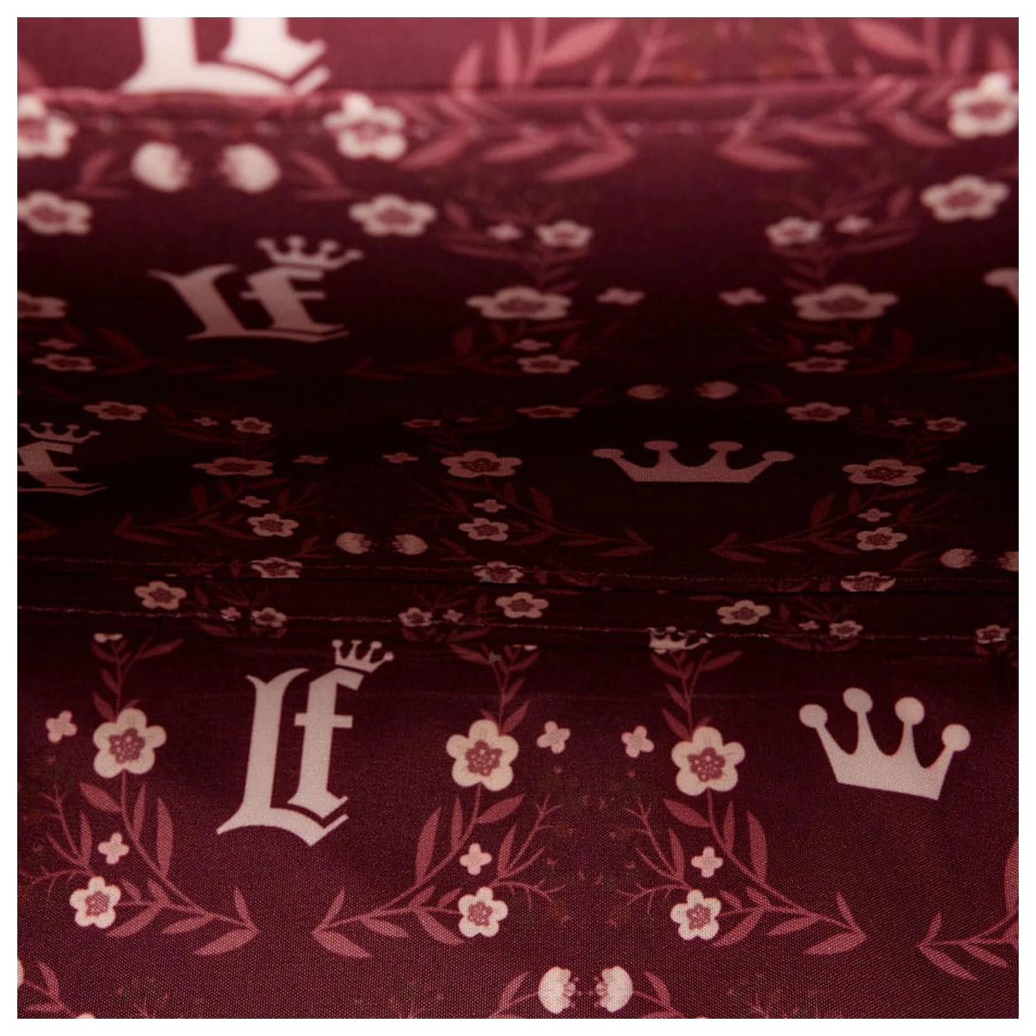 Loungefly Crossbody Bag Zmrzlina a červené květiny fotografii produktu