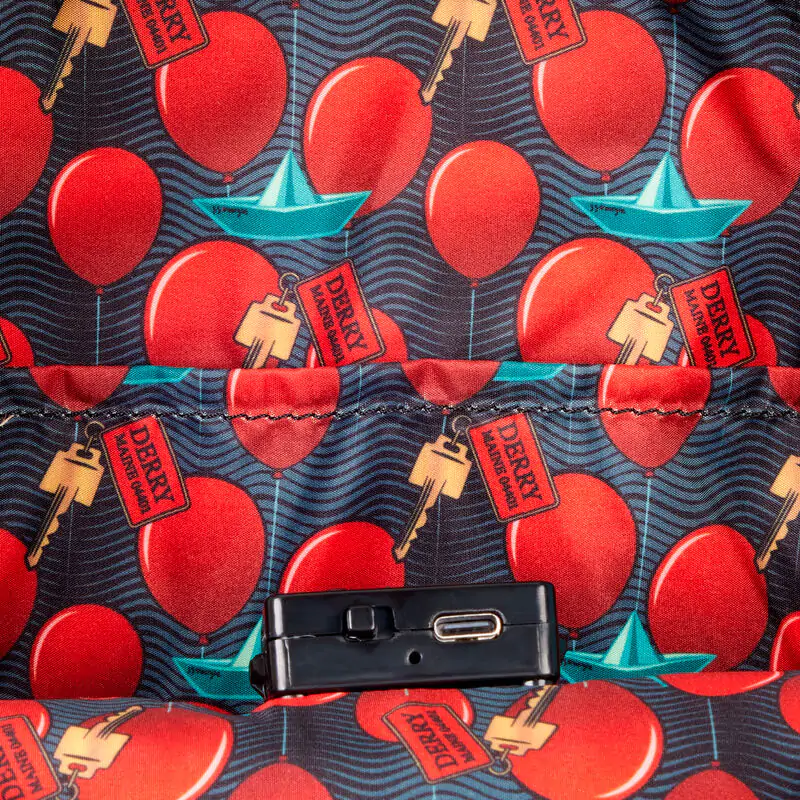 Loungefly IT Pennywise batoh 26cm fotografii produktu