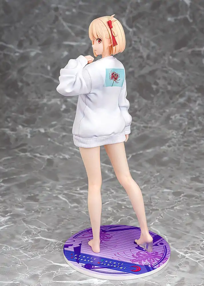Lycoris Recoil PVC Soška 1/7 Chisato Nishikigi: Oversized Mikina Ver. 25 cm fotografii produktu