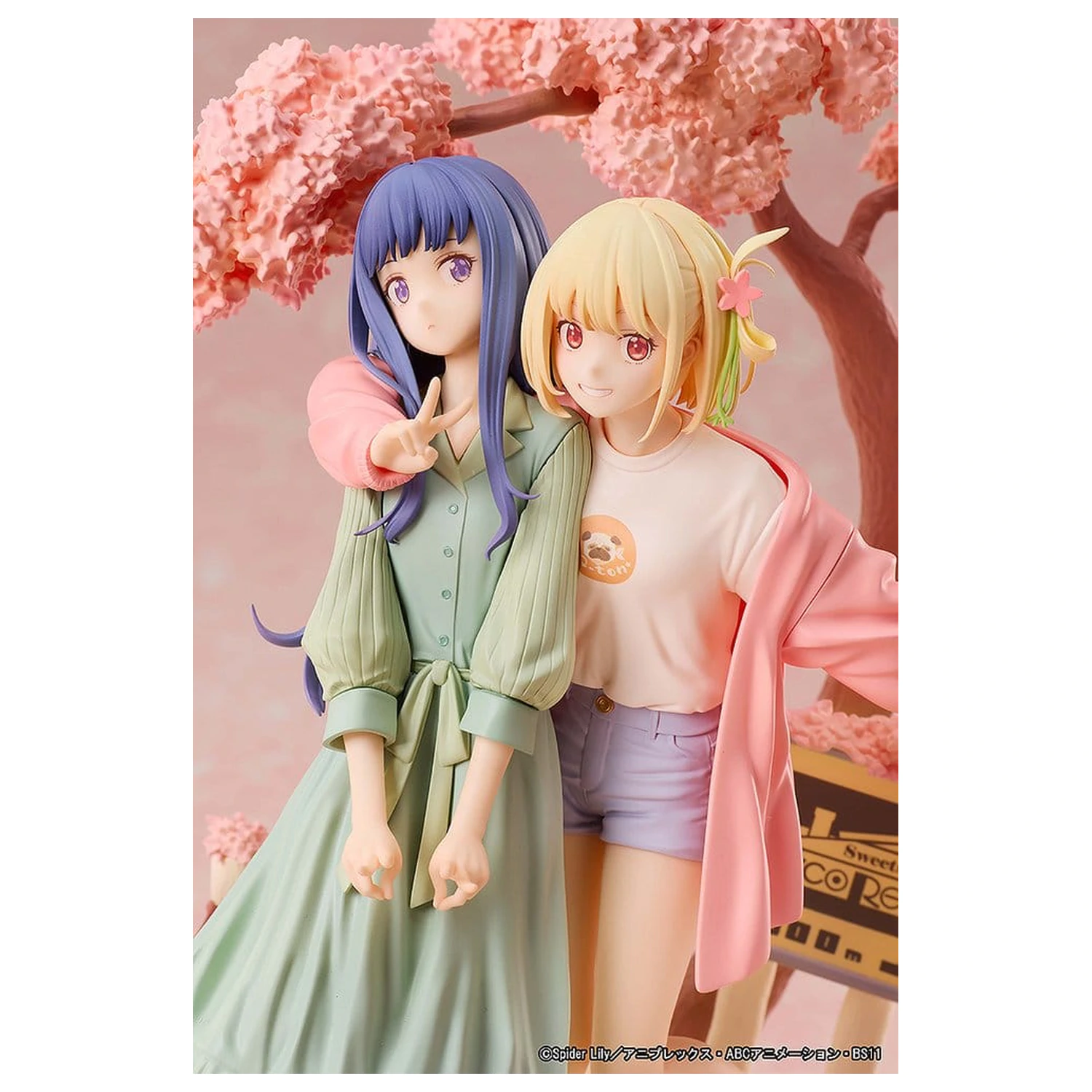 Lycoris Recoil PVC figurky 2-Pack Chisato Nishikigi & Takina Inoue Spring Ver. 25 cm fotografii produktu